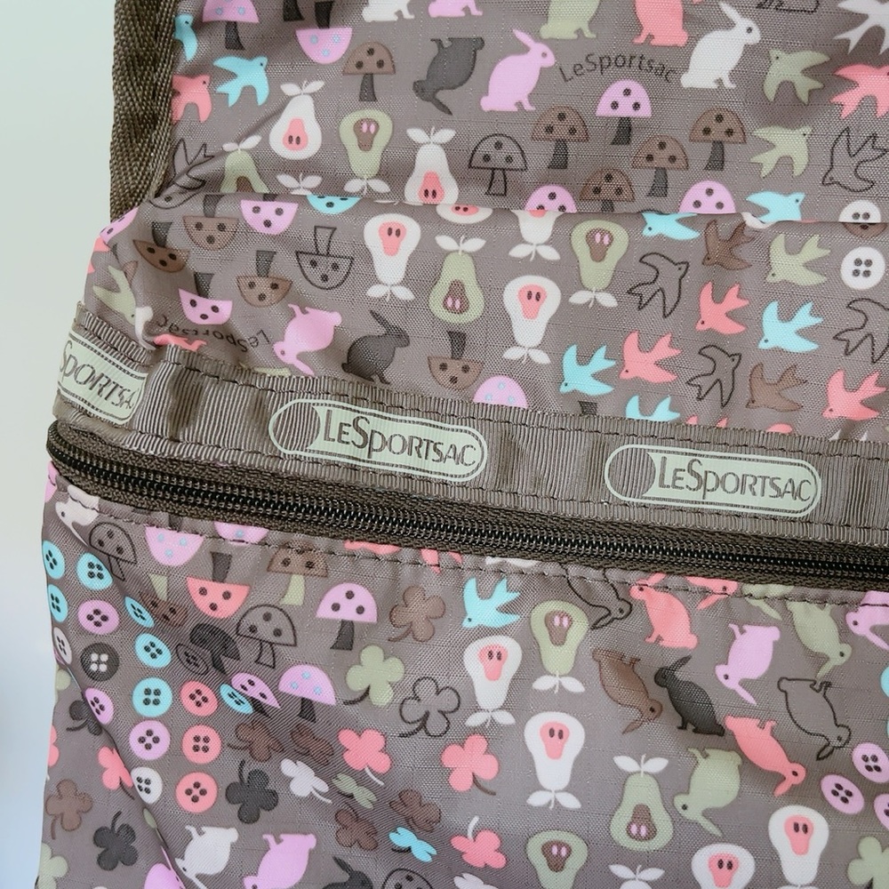 Lesportsac. Backpack - Picture 4 of 10